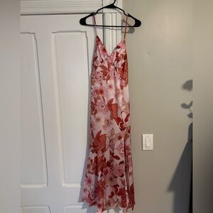 Floral pink satin dress size medium (size 4/6)